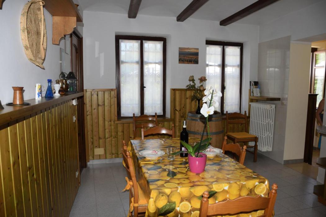 Casa Dei Ciliegi Castell'Alfero Villa Dış mekan fotoğraf
